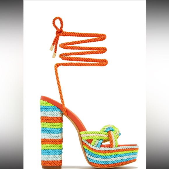 Platform lace up block heels- Miss Lola - Picture 1 of 3